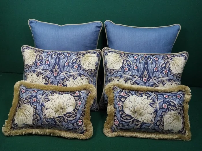 Pillow set with "Pimpernel" fabric by Morris & Co, filling included - Cushion (6)
